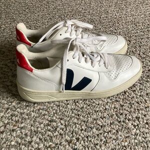 Veja shoes